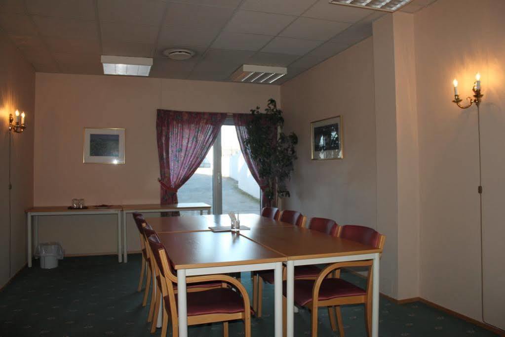 Mitt Hotell & Apartments Moss Εξωτερικό φωτογραφία